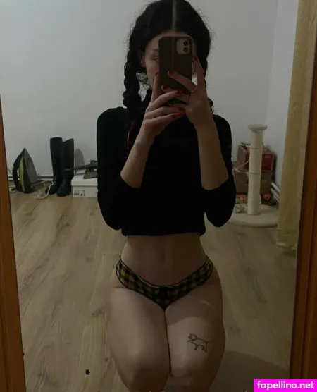 Wendy Baby Girl OnlyFans Thumbnail #ZZCm0d8BiK