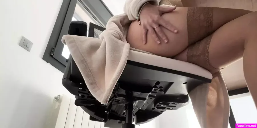 Wendy Braga OnlyFans Thumbnail #CqH2GLqDqq