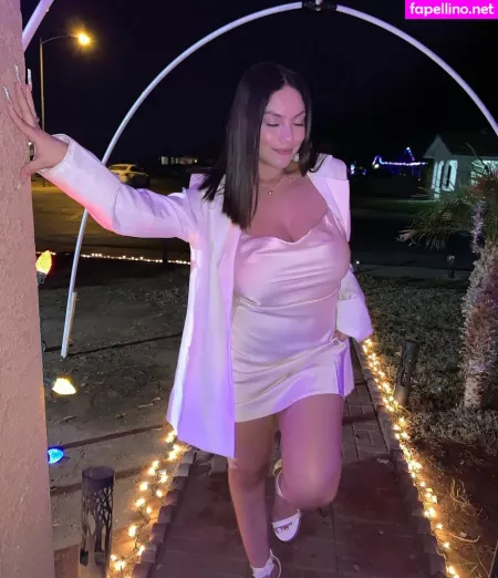 Wendy Chavez OnlyFans Thumbnail #Uz8ZACE8TA