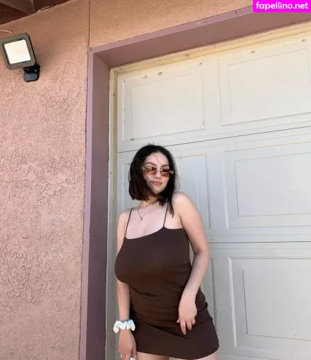 Wendy Chavez OnlyFans Thumbnail #t6UA7gottE