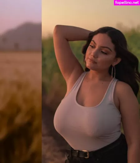 Wendy Chavez OnlyFans Thumbnail #zh9l9O7jkb