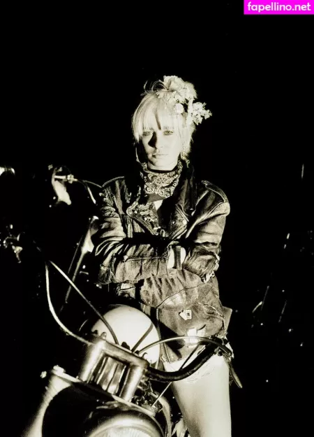 Wendy James OnlyFans Thumbnail #qRwl1RjWxo