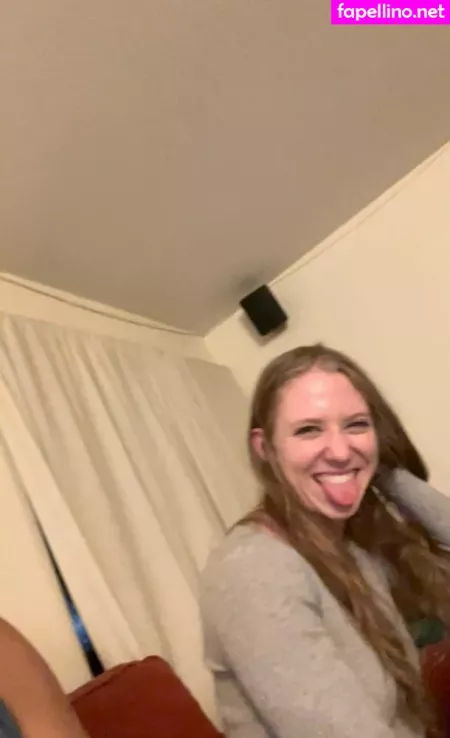 Wendy Lov OnlyFans Thumbnail #zgMywxfU3a