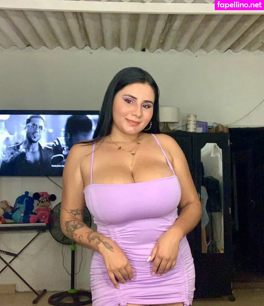 wiyi_we, yinetwendy Nude Leaked OnlyFans Photo #09WwqBOZW8