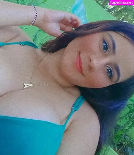 Wendy Yineth OnlyFans Thumbnail #hp3siL2dDI