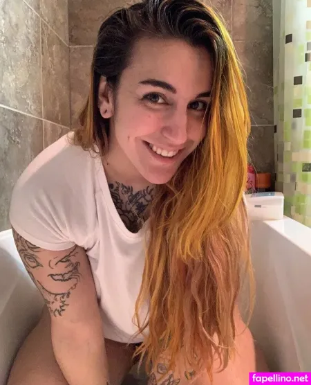Wendyclear OnlyFans Thumbnail #sNC6MgKA7X
