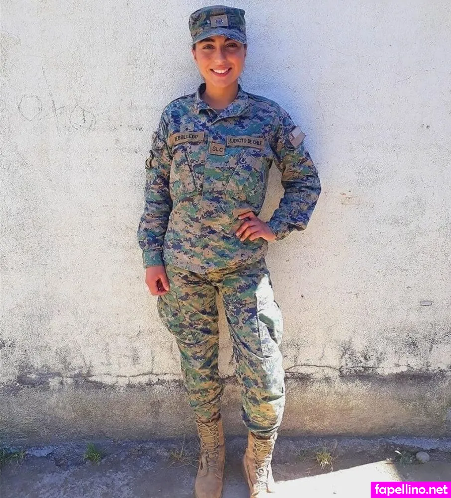 Wer ist sie? Rubia Caliente? Emma Ruby? Nude Leaked OnlyFans Photo #BfT8DzyYbC