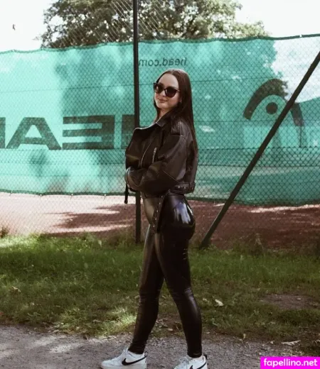 Wer Ist Sie OnlyFans Thumbnail #45JFLiv383