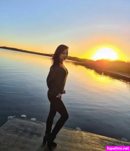 Wer Ist Sie OnlyFans Thumbnail #Eetx9pEe9t