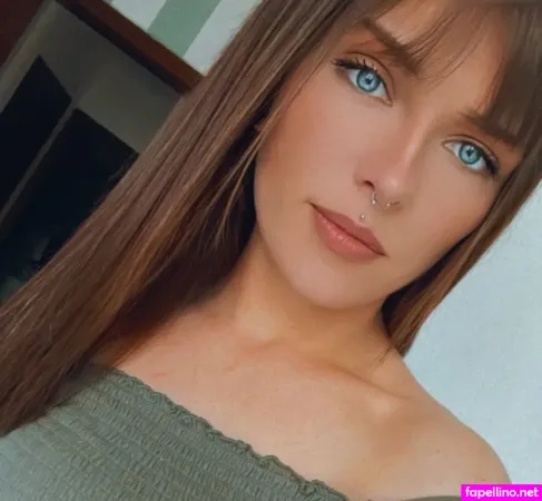 Wer Kennt Sie OnlyFans Thumbnail #BbGsTPOs6W