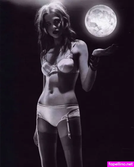 Werbungen OnlyFans Thumbnail #UniyDLBTB6