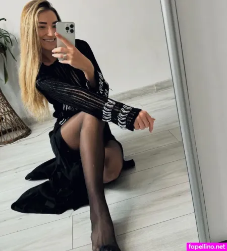 Weronika Wos OnlyFans Thumbnail #N9D67J6o3M