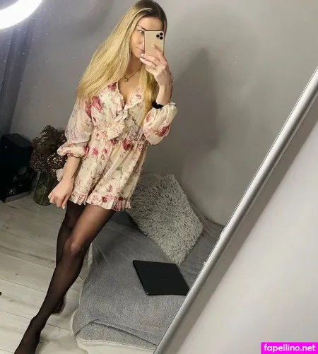 Weronika Wos OnlyFans Thumbnail #VKZEVPrqa8