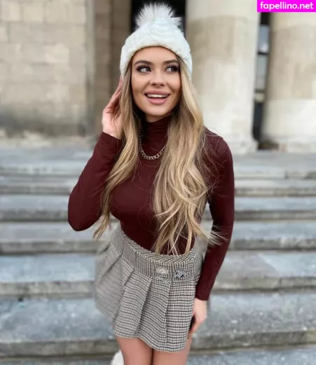 Weronika Zubowicz OnlyFans Thumbnail #2eTjiuNBld