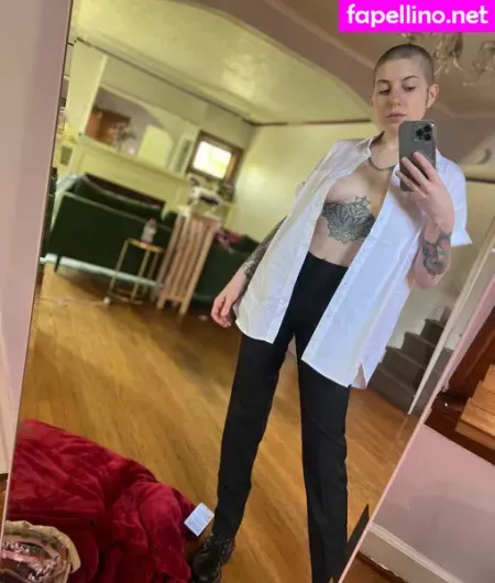 Wesley Fox OnlyFans Thumbnail #GX4P2PJjNs