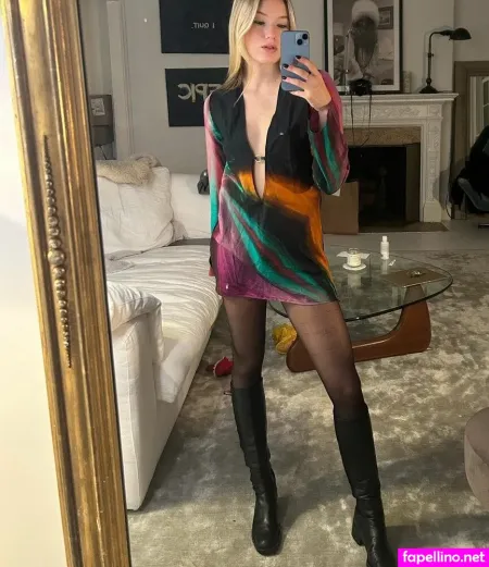 West Duchovny OnlyFans Thumbnail #KZVrO2iITI