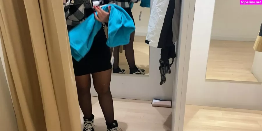 West Mia OnlyFans Thumbnail #DoD3dD35uj