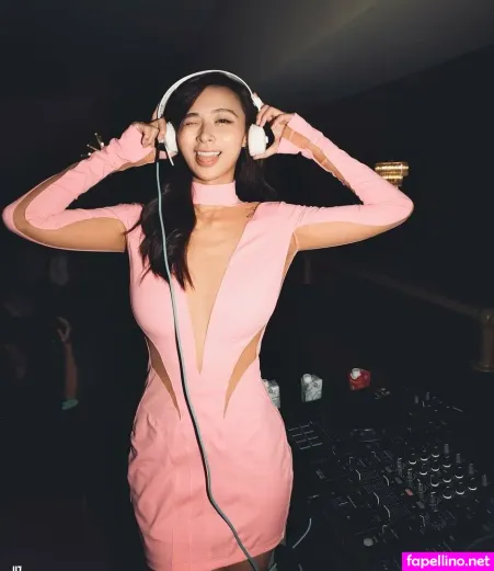 West Tung OnlyFans Thumbnail #PNcuLJ1UEK