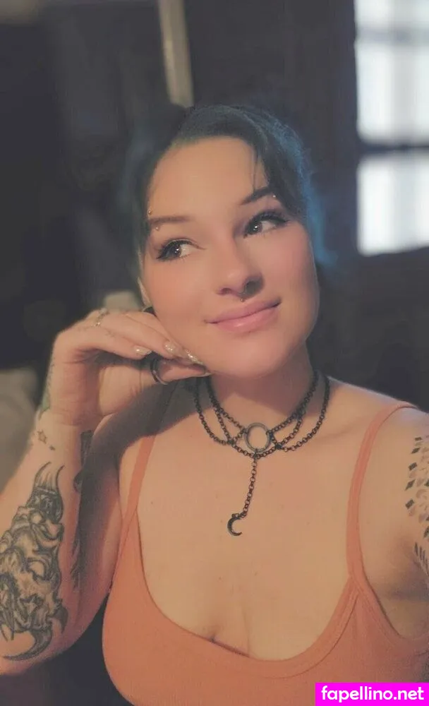 lil_wet_hippie, wet_hippie Nude Leaked OnlyFans Photo #2EXSiFvWXf