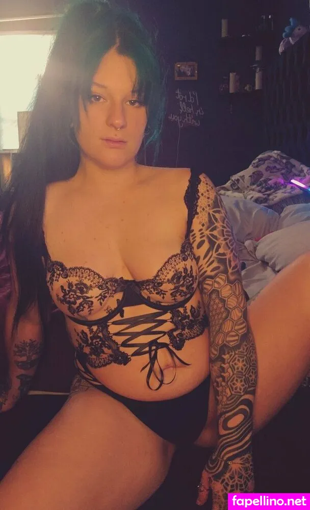 lil_wet_hippie, wet_hippie Nude Leaked OnlyFans Photo #V8GIEIAtld