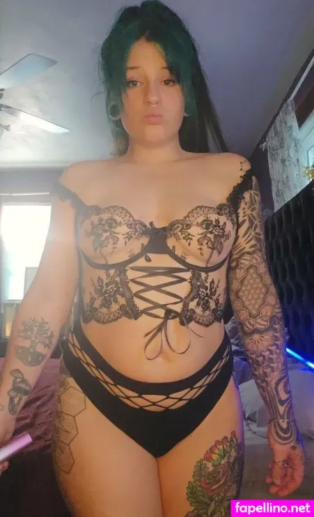 Wet Hippie OnlyFans Thumbnail #uzdosEEtgo