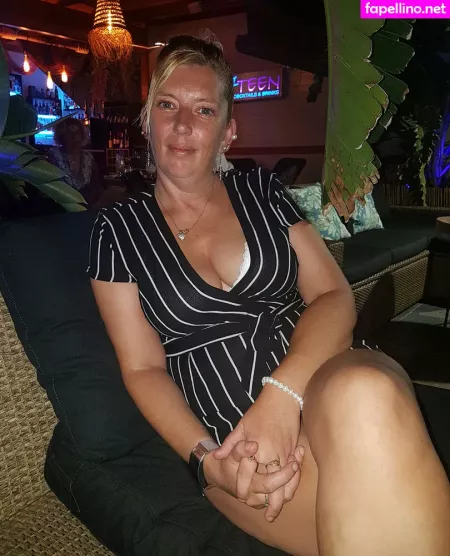 Wet Naughty Kitty OnlyFans Thumbnail #KyX5Zy51k2