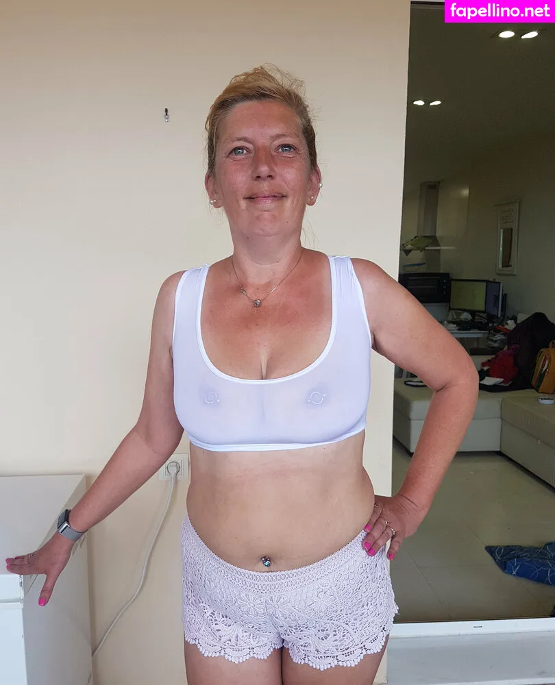 suminniebaek, wet-naughty-kitty Nude Leaked OnlyFans Photo #b4Vu0B9f51