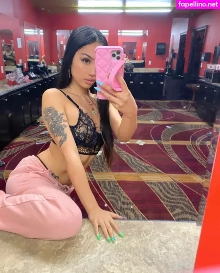 Wetaja OnlyFans Thumbnail #1MAfX0W2Fx