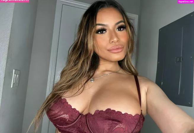 Wetkinky OnlyFans Thumbnail #LkFDKUzfIV