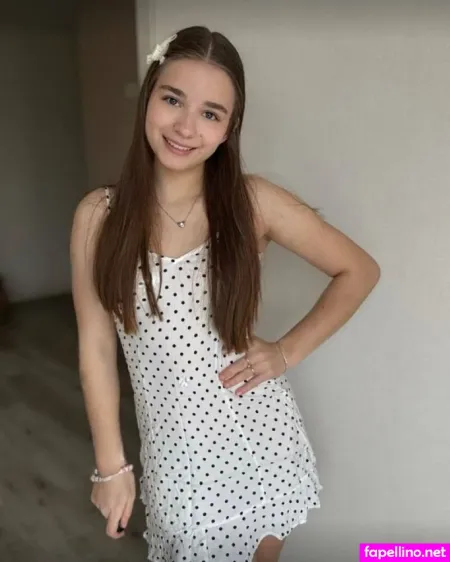 Wetredheadevelyn OnlyFans Thumbnail #kFBL9qdqrH