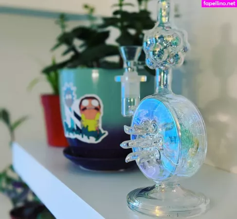 Wetrosie OnlyFans Thumbnail #qBd5CnLhw0