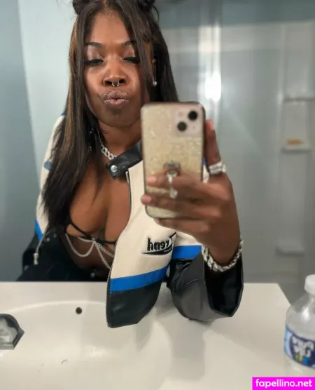 Wettestdayeslimited OnlyFans Thumbnail #3CwgD9PSpk