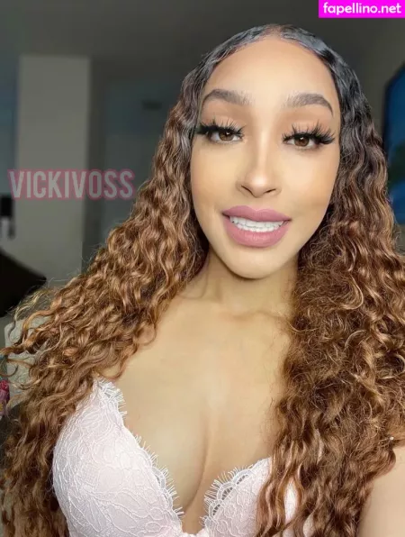 Wewantvicki OnlyFans Thumbnail #DxIolJGxkg
