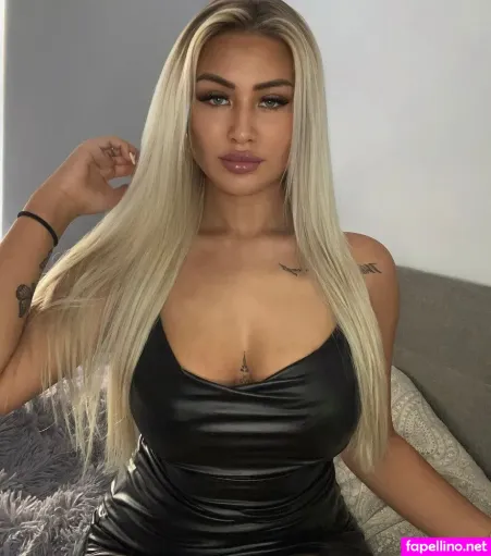 Weweska OnlyFans Thumbnail #FyhZf8cmSC