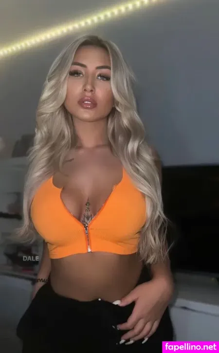 Weweska OnlyFans Thumbnail #M7rI9bu7t7
