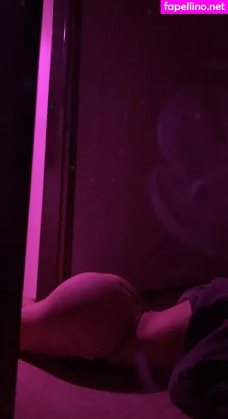 Wh0re4am0r OnlyFans Thumbnail #KvKrjQrr5s
