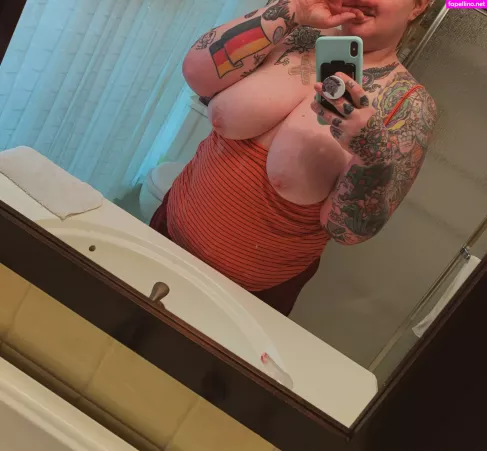 Whalecupcake OnlyFans Thumbnail #CzvEz3wYy0