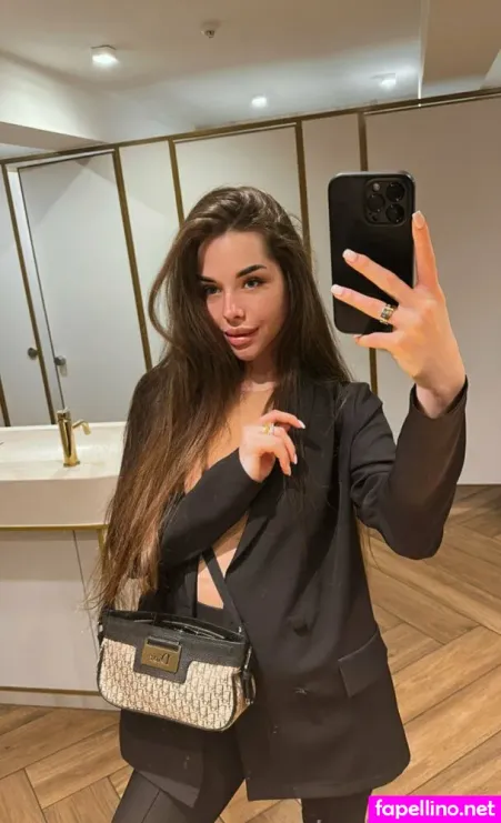 Whales Vip OnlyFans Thumbnail #Tox8QDNf6f