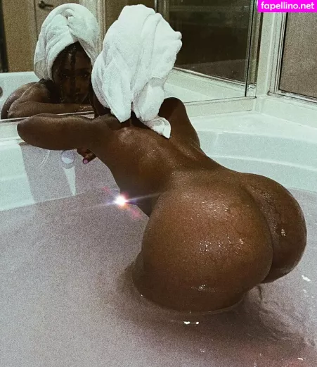What A Peach OnlyFans Thumbnail #miOHJZcyza