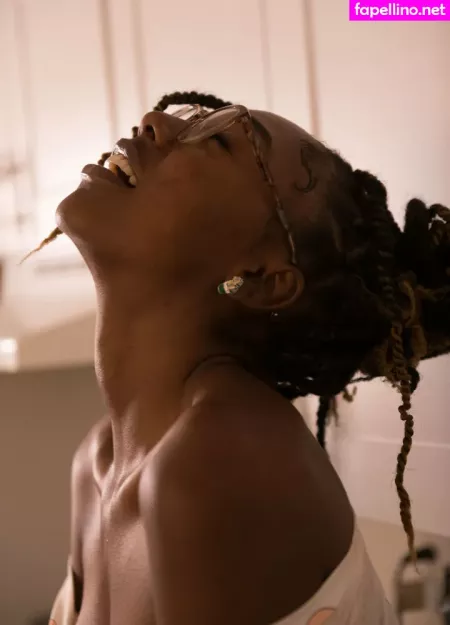 What A Peach OnlyFans Thumbnail #z4ysAy9clI