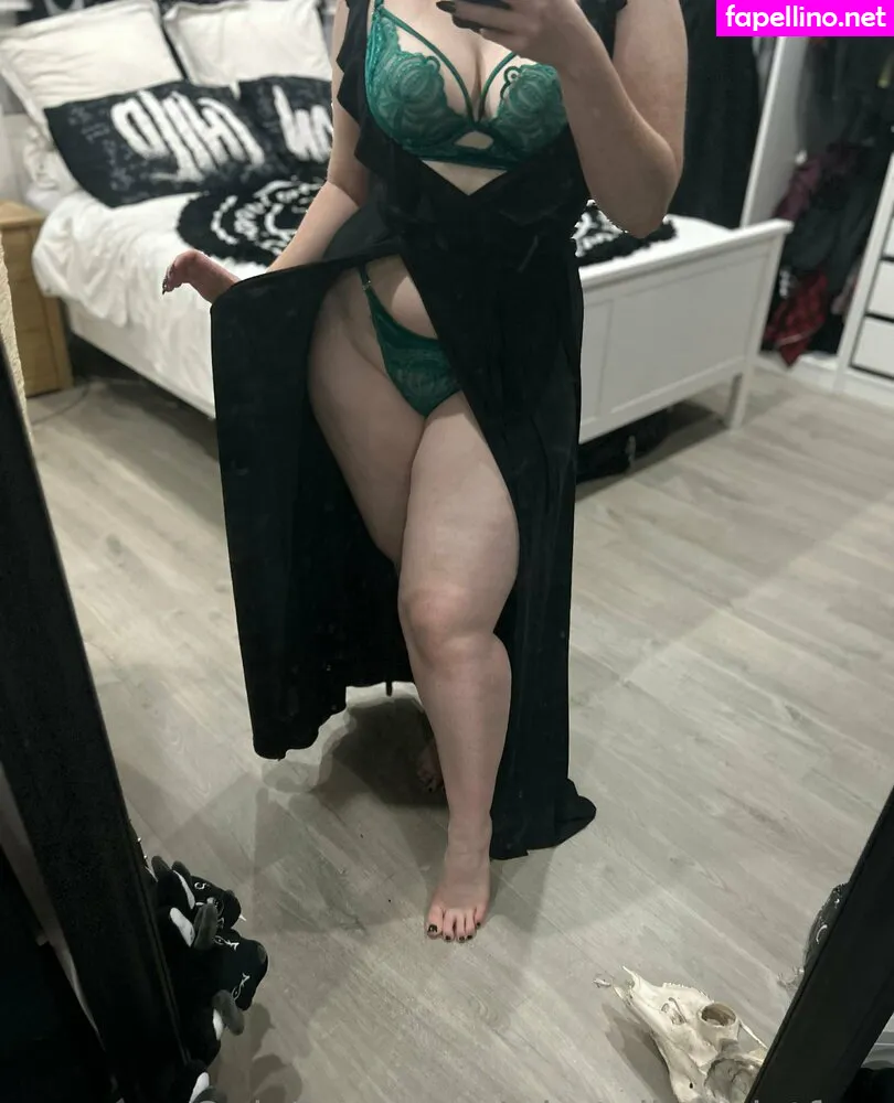 thereallyrealelp, whatalittleriotfree Nude Leaked OnlyFans Photo #BIPXUrYJTR