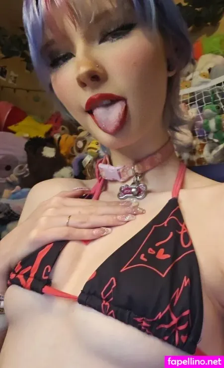 Whatintheuwu Main Profile Photo