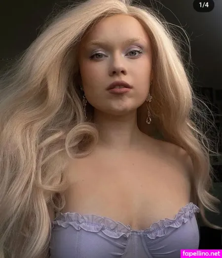 Whatsername1 0 OnlyFans Thumbnail #ShH6d5HigX