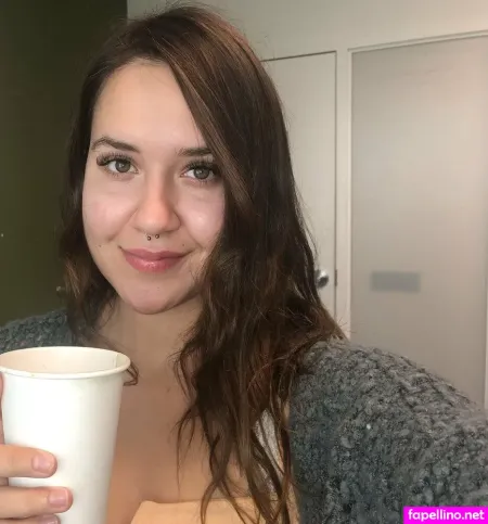 Whatsunderneath69 OnlyFans Thumbnail #LG9sHCjizH