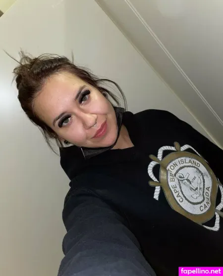 Whatsunderneath69 OnlyFans Thumbnail #aGLXZf7ZWS