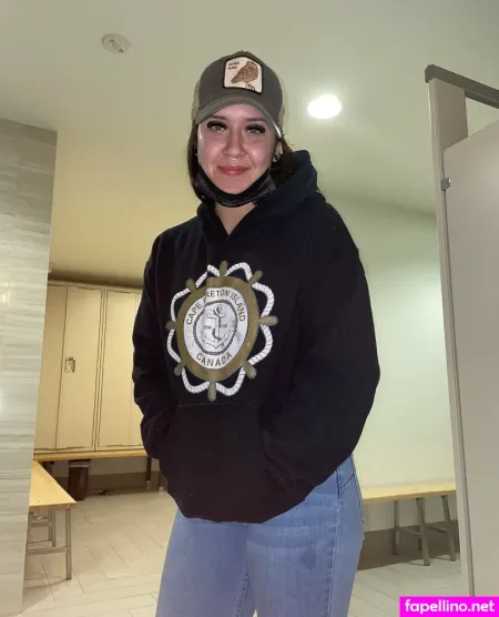 Whatsunderneath69 OnlyFans Thumbnail #iwSHMgrDNY