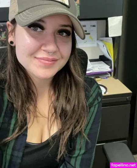 Whatsunderneath69 OnlyFans Thumbnail #pMvXsK3zIy