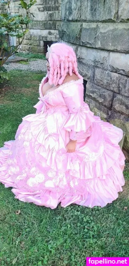 Wheelchairbarbie98 OnlyFans Thumbnail #WW2T9E4usc