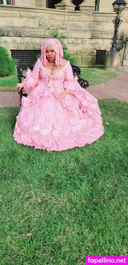Wheelchairbarbie98 OnlyFans Thumbnail #pngM0fCB2R