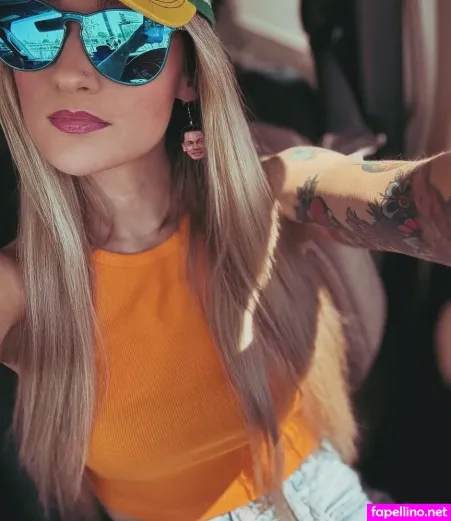 Wheezyblonde OnlyFans Thumbnail #Qe8U8RVGjL